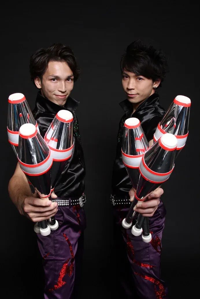 Double Juggling Performance
