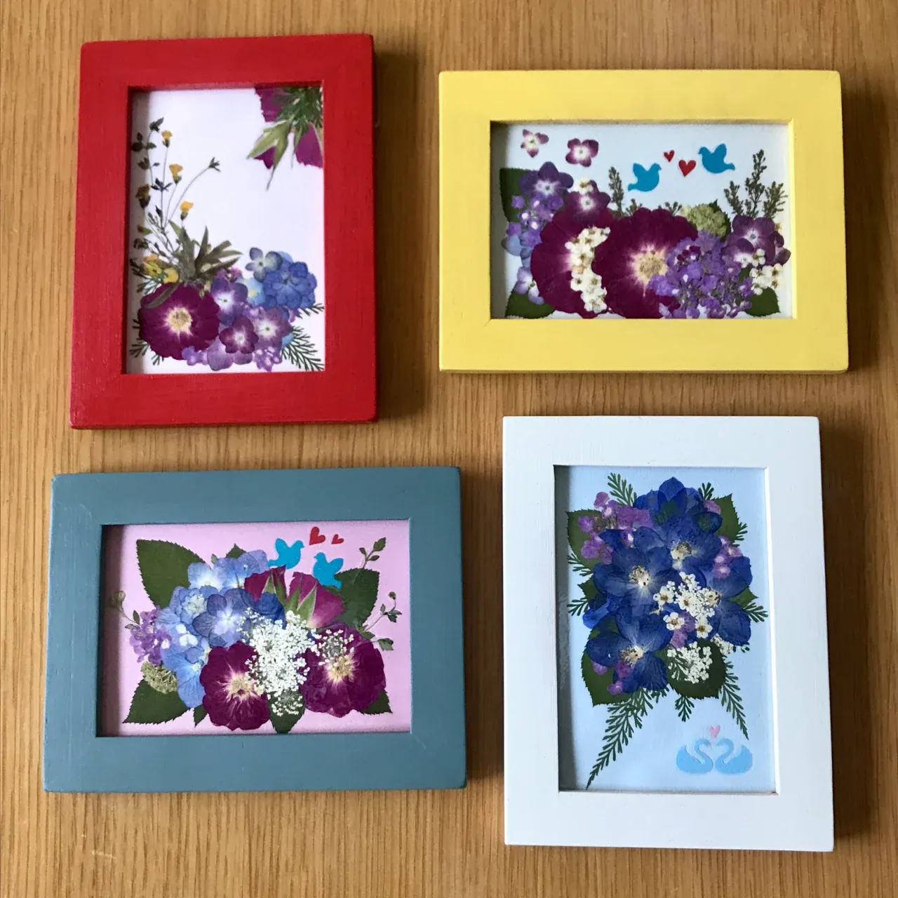 Pressed Flower Message Card Workshop for Mother's Day