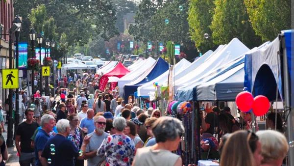 Oak Bay Night Market Meetup and Social